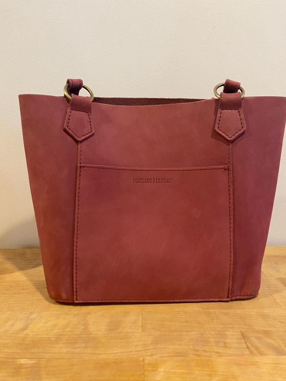 Portland Leather Market Tote in Foxglove
